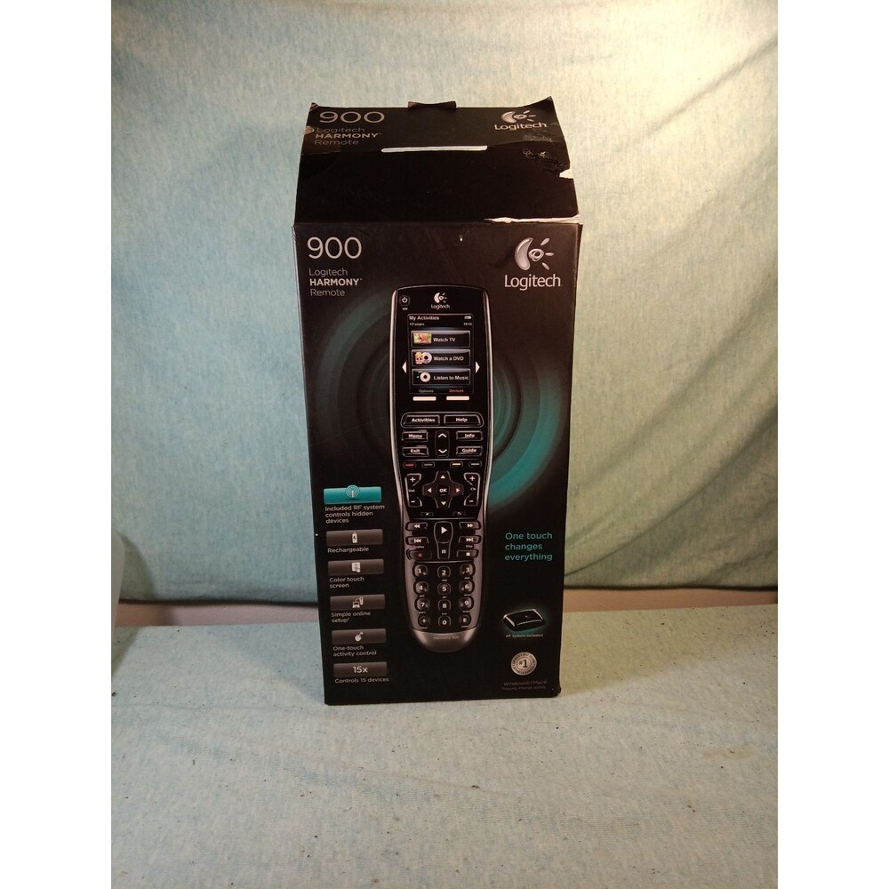 Logitech Harmony 900 Remote Control w/ Charging Base, Accessories